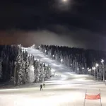 Hiihtaejaenkuja 5a4, * Levi