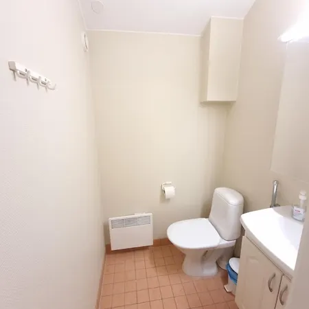 Hiihtaejaenkuja 5a4, Apartment *