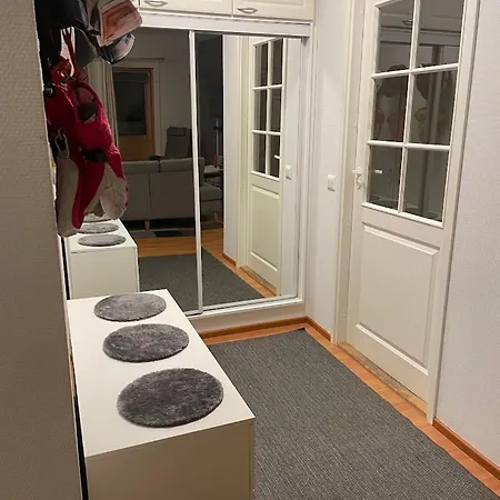 Hiihtaejaenkuja 5a4, Apartment
